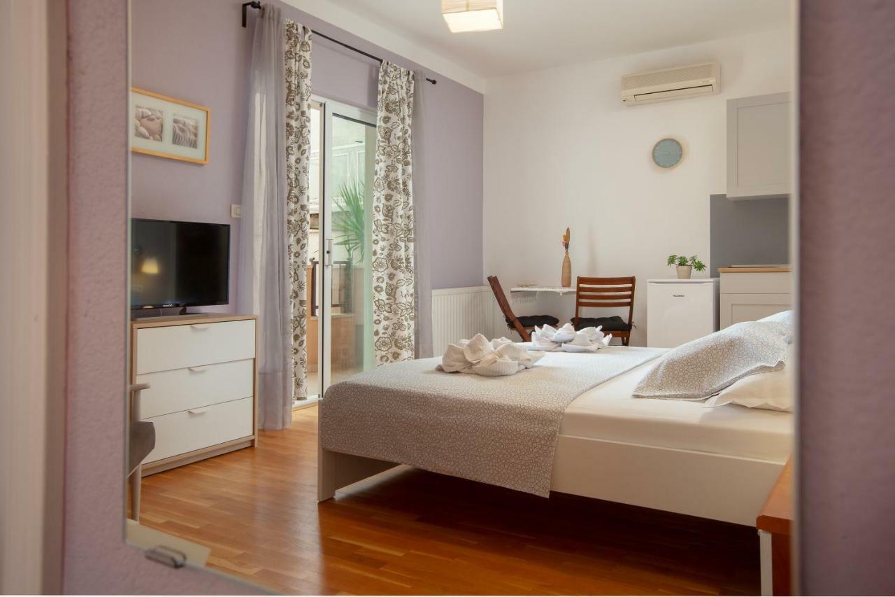 Waterfront Roko Apartment Подгора Екстериор снимка
